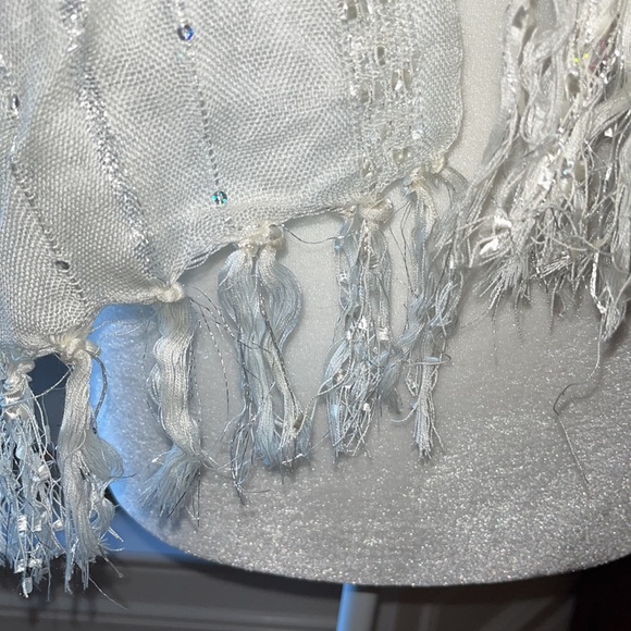 Ivory scarf with silver sequins and tassels Dressy 70” long by 16” wide - Picture 3 of 5